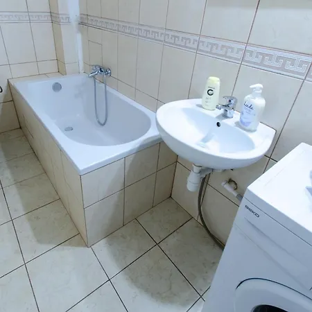 Daire Apartament 2200 *